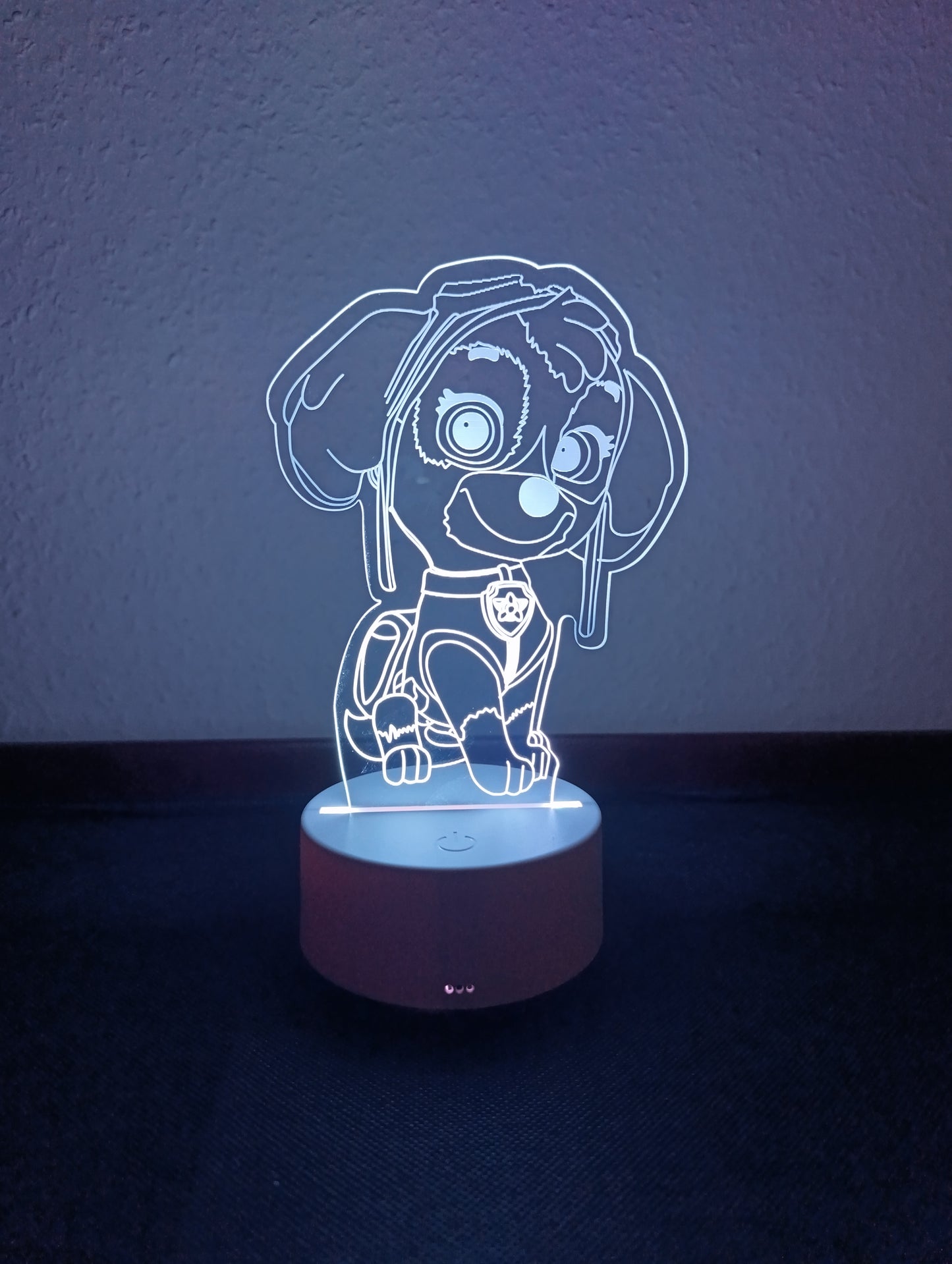 3D LED Lámpa – Mancs Őrjárat Skye