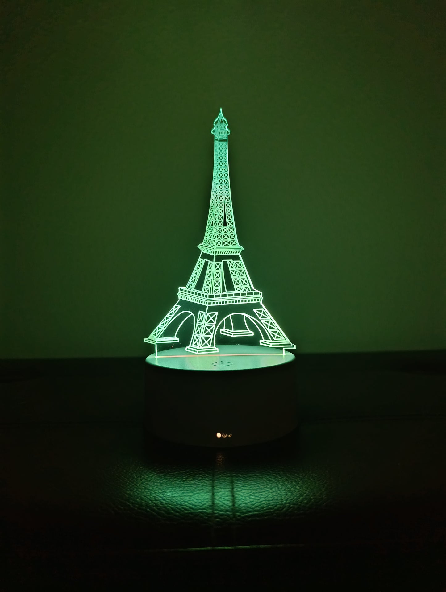 3D hatású Eiffel-torony LED lámpa