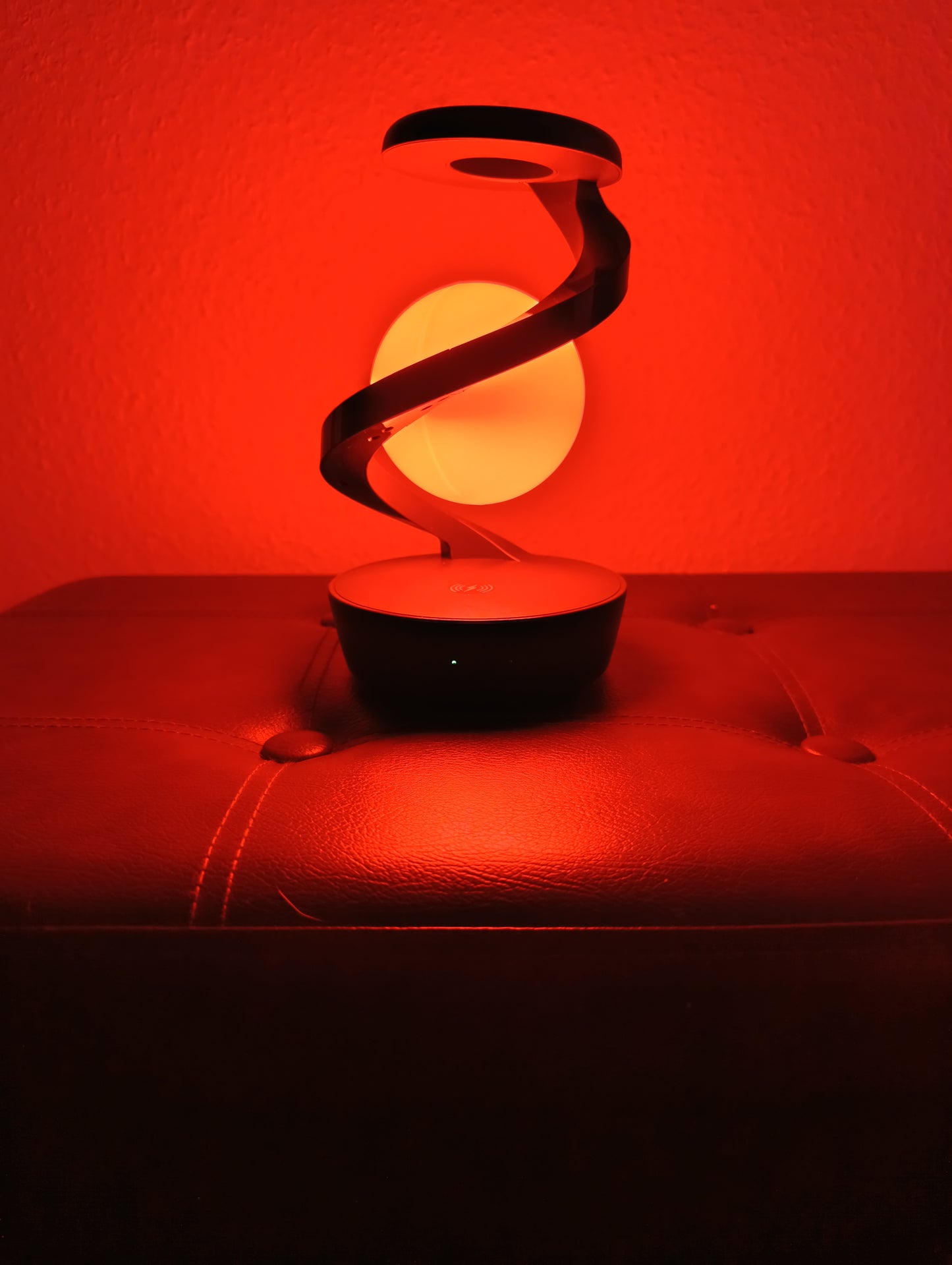 Az igazi varázslámpa vezeték nélküli töltéssel