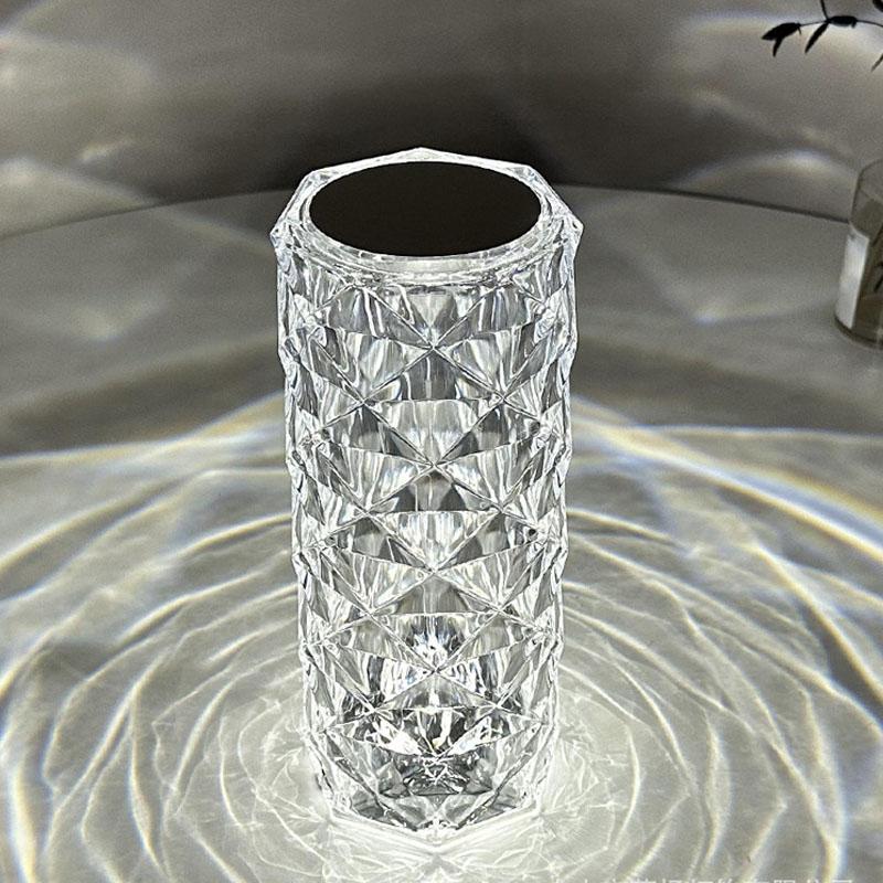 Kristály hatású asztali lámpa 16 féle színnel távirányítóval és USB kábellel